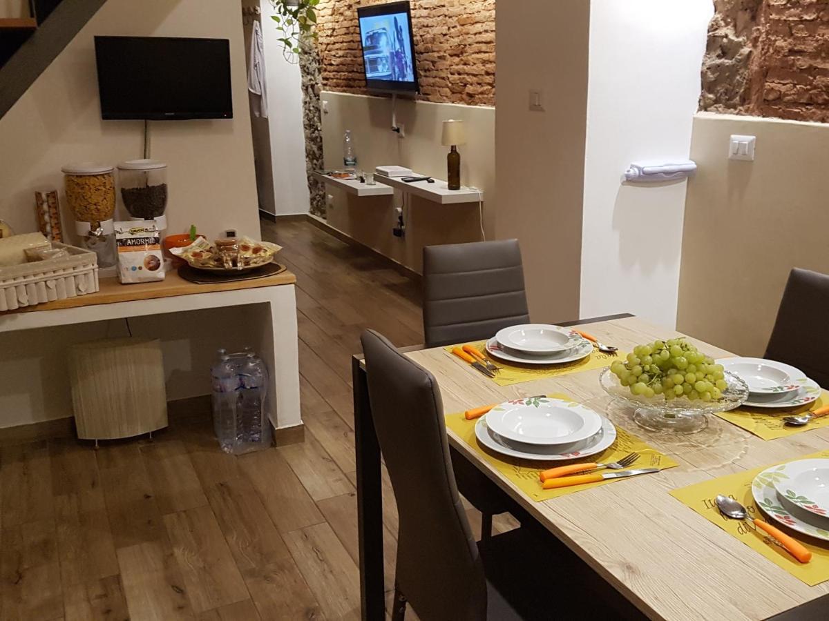 Holiday House Da Carlo Catania Bagian luar foto